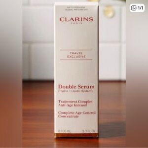 Clarins Double Serum Box in White and Gold Accent